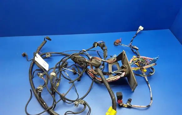Engine installation wiring loom