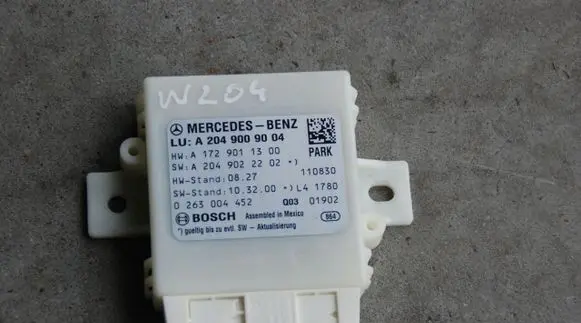 Mercedes-Benz C W204 Parking PDC control unit/module A2049009004