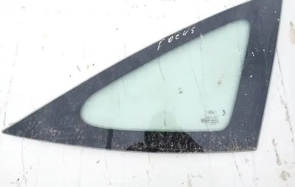 Ford Focus Rear side window