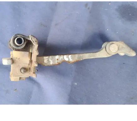 Renault Espace IV Rear door check strap stopper 070661