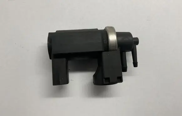 Audi A6 S6 C5 4B Turbo solenoid valve 059906628A 05T174