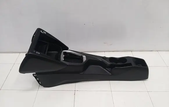 Peugeot 208 II Center console 9832385580