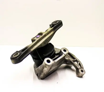 Engine mount bracket
