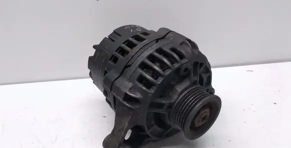 Audi A4 S4 B5 8D Generator/alternator 058903016 0123310022