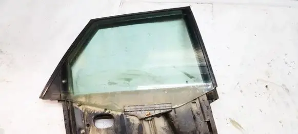 Audi 80 90 S2 B4 Rear door window/glass frame 