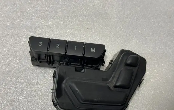 Mercedes-Benz GL X166 Seat memory switch A1669064000