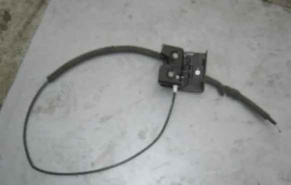 Audi A5 8T 8F Seat back rest lock catch 8F0885298