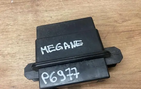 Renault Megane E-Tech Fuse box set 252367106R