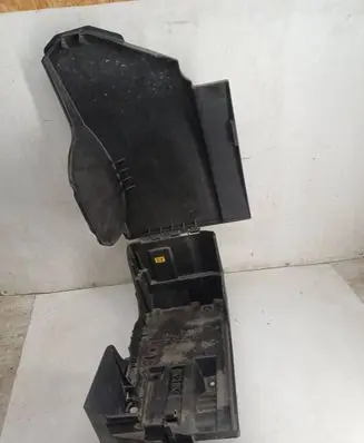 Opel Vectra C Battery box tray 24413805 0086022