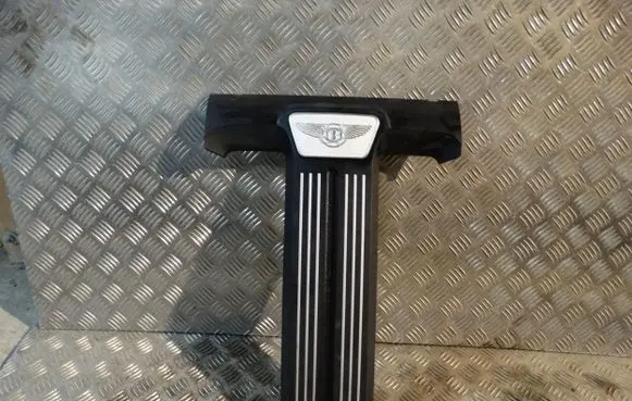 Mercedes-Benz S W222 Engine cover (trim) 07C103925AN
