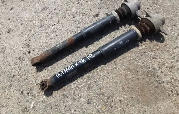Rear shock absorber/damper