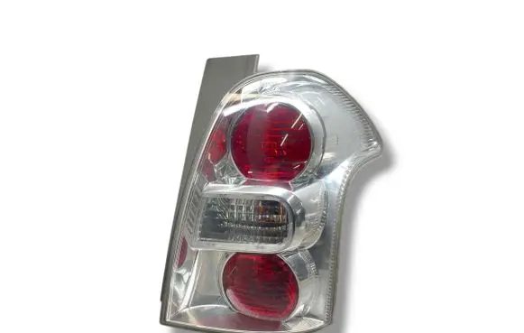 Toyota Corolla Verso AR10 Rear/tail lights 815500F05000 815500F050 081197710