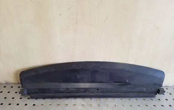 Radiator trim