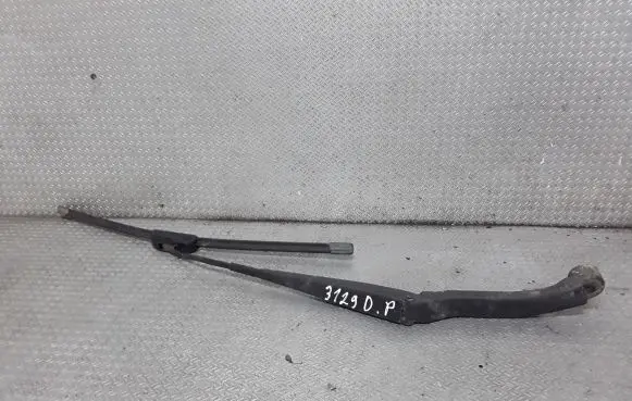 Mitsubishi Grandis Windshield/front glass wiper blade 