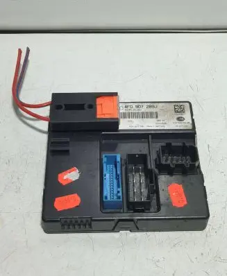 Audi A6 S6 C6 4F Comfort/convenience module 4F0907289J 4F0910289J 5DK00876228