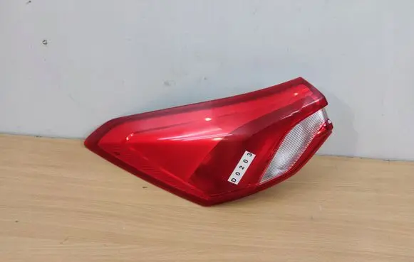 Ford Focus Rear/tail lights JX7B13405AC