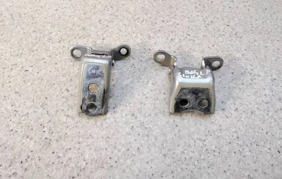 Honda Civic X Front door lower hinge 