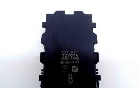 Toyota Yaris Gateway control module 8910052030