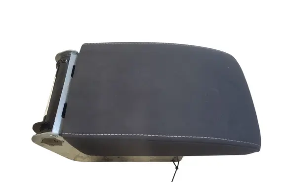Volkswagen Golf Plus Armrest 5M0864207E