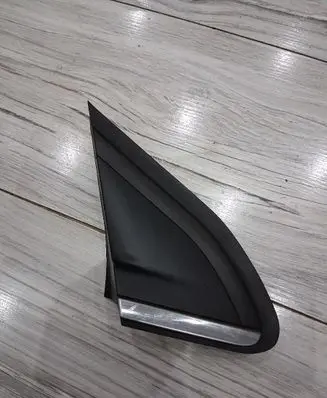 Peugeot 407 Front arch trim 