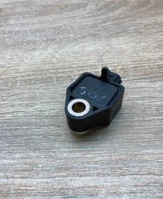 Toyota Avensis Verso Airbag deployment crash/impact sensor 8917306080
