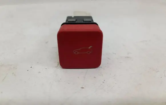 Citroen DS7 Crossback Tailgate/boot open switch button 9810618277