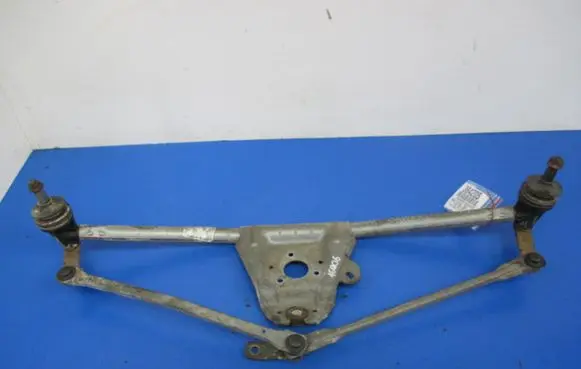 Nissan Kubistar Front wiper linkage and motor