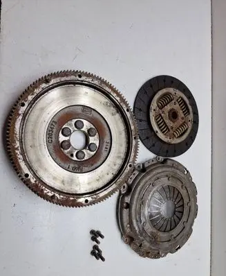 Skoda Octavia Mk2 (1Z) Clutch set kit 702098 C203473