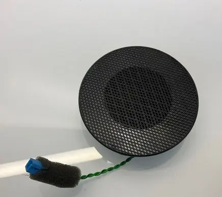 Mercedes-Benz E W211 Panel speaker A2208202402 2208202402