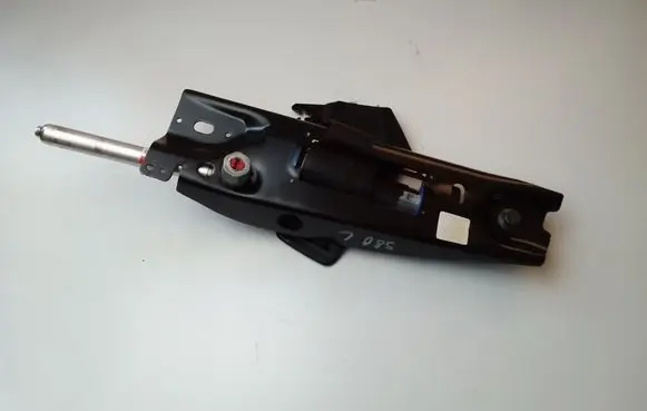 Volvo S80 Front seatbelt 6069365H0E