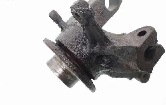 Renault Megane II Front wheel hub spindle knuckle