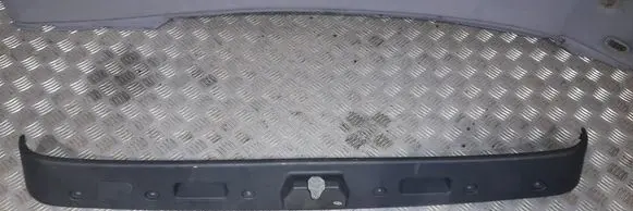 Mercedes-Benz E W211 Tailgate trim A2117470187