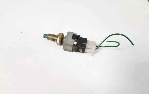 Mazda Premacy Brake pedal sensor switch