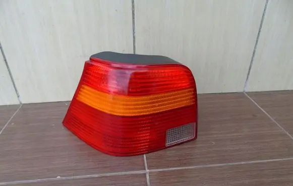 Volkswagen Golf IV Rear/tail lights