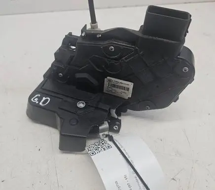 Jaguar XF X250 Rear door lock 7H5A26412AC