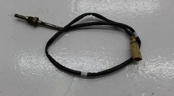 Skoda Octavia Mk3 (5E) Exhaust gas temperature sensor 04L906088B