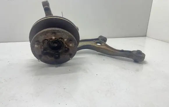 Renault Master III Front wheel hub spindle knuckle
