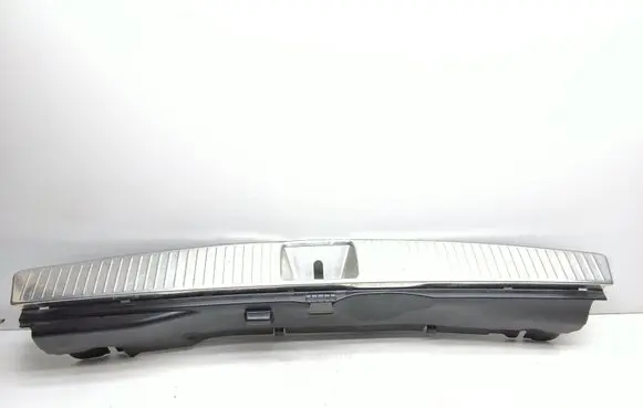 Mercedes-Benz C W204 Trunk/boot sill cover protection A2046906541