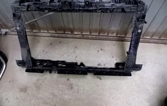 Ford Fiesta Radiator support slam panel