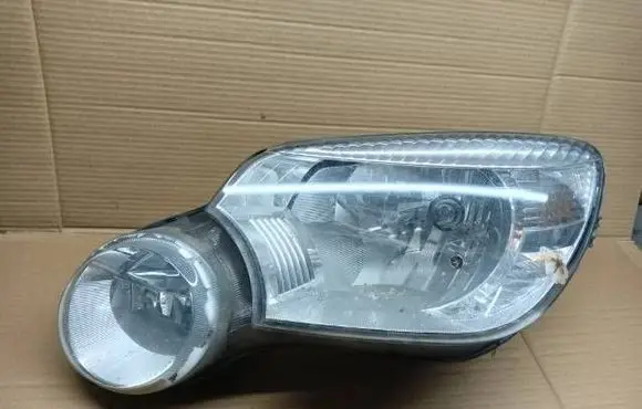 Skoda Yeti (5L) Headlight/headlamp 