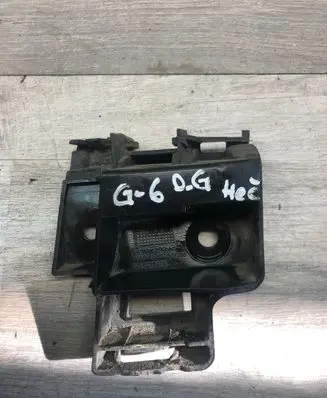 Volkswagen Golf VI Rear bumper mounting bracket 5K6807394A 1355D301381