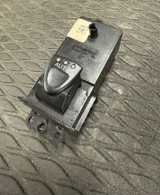 Honda Civic Electric window control switch 83590SMGE020UHS