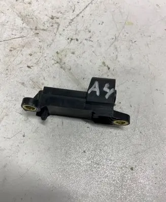 Audi A4 S4 B5 8D Airbag deployment crash/impact sensor 8D0959643B 010699 023080E5Y6M8