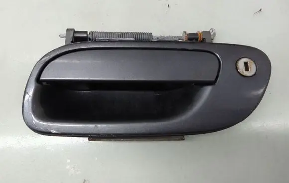 Volvo V70 Front door exterior handle 9159639