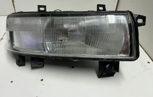 Renault Master II Headlight/headlamp 7700352104 382009999 10052002