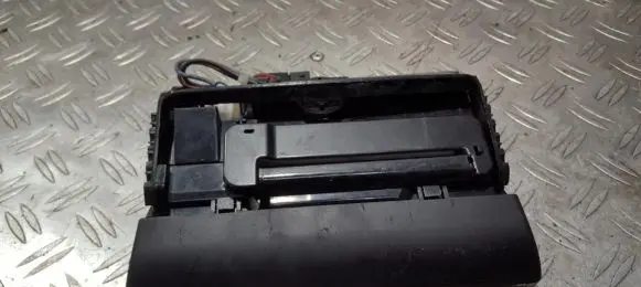 Audi A6 S6 C5 4B Car ashtray 4b0857951f