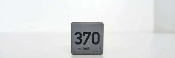 Skoda Superb B5 (3U) Other relay 8D0951253 V23134J52X300