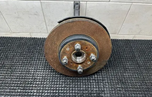 Honda Jazz IV GR Front wheel hub spindle knuckle