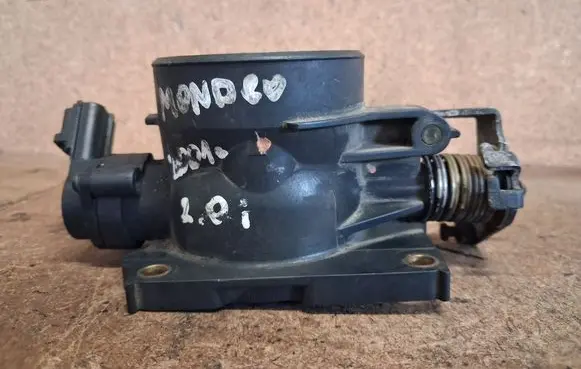 Ford Mondeo Mk III Throttle valve