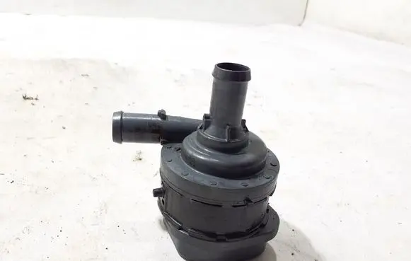 Volvo XC60 Electric auxiliary coolant/water pump 32249706